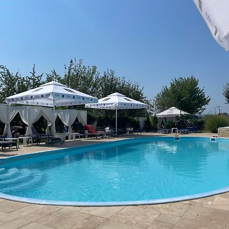 Elgringo Clisura Dunarii Moldova Noua Exteriér fotografie