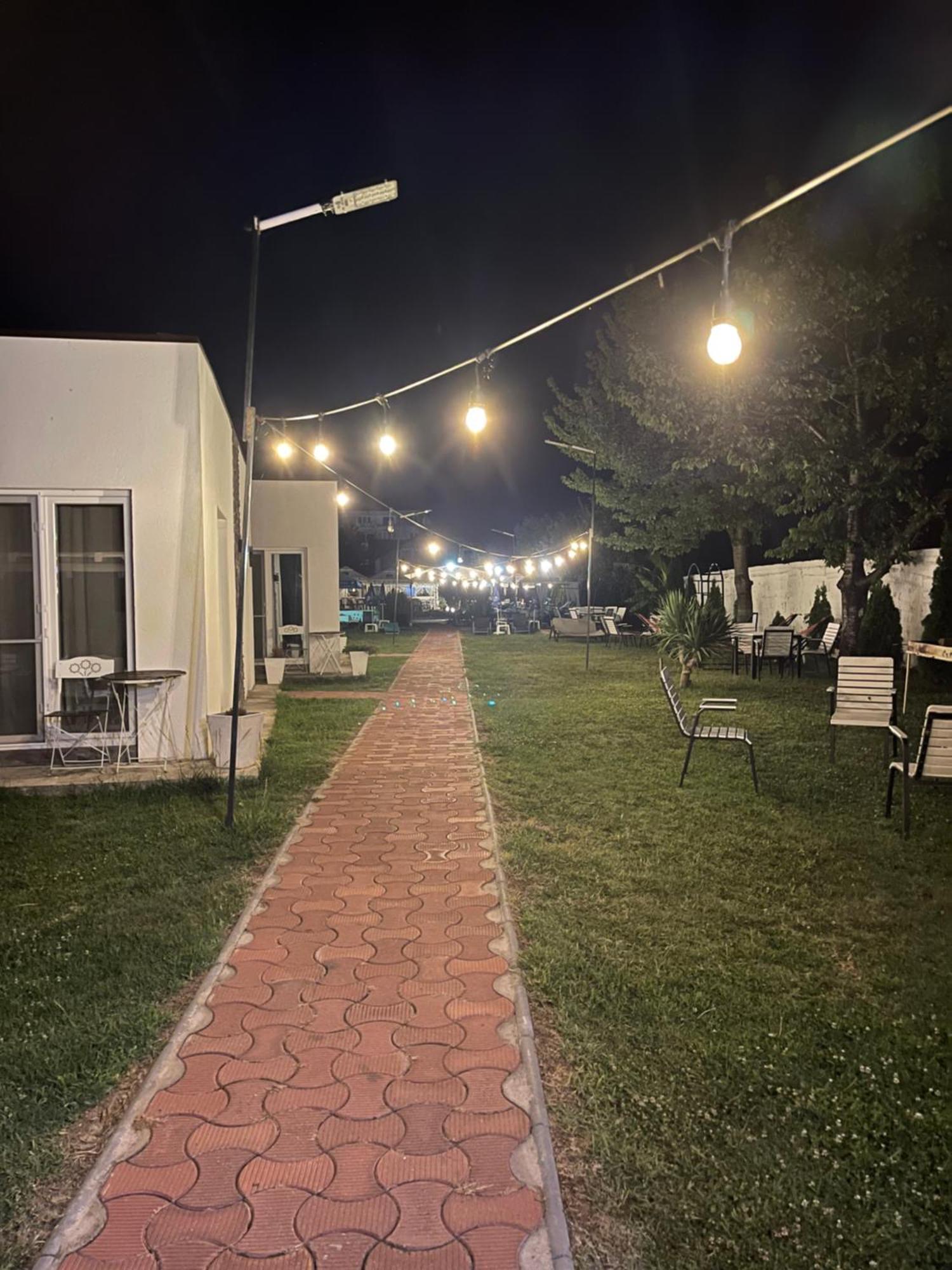 Elgringo Clisura Dunarii Moldova Noua Exteriér fotografie